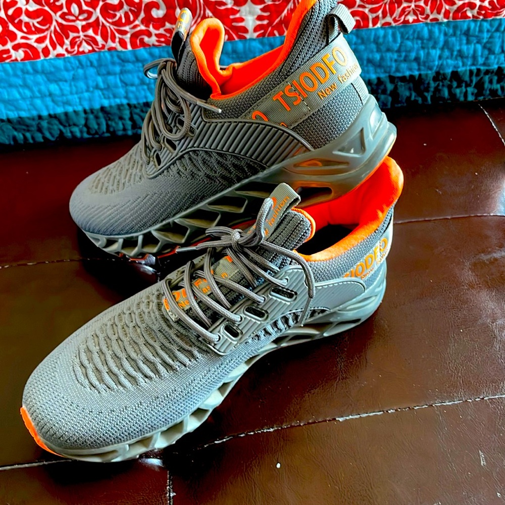 Womens Athletic Shoes